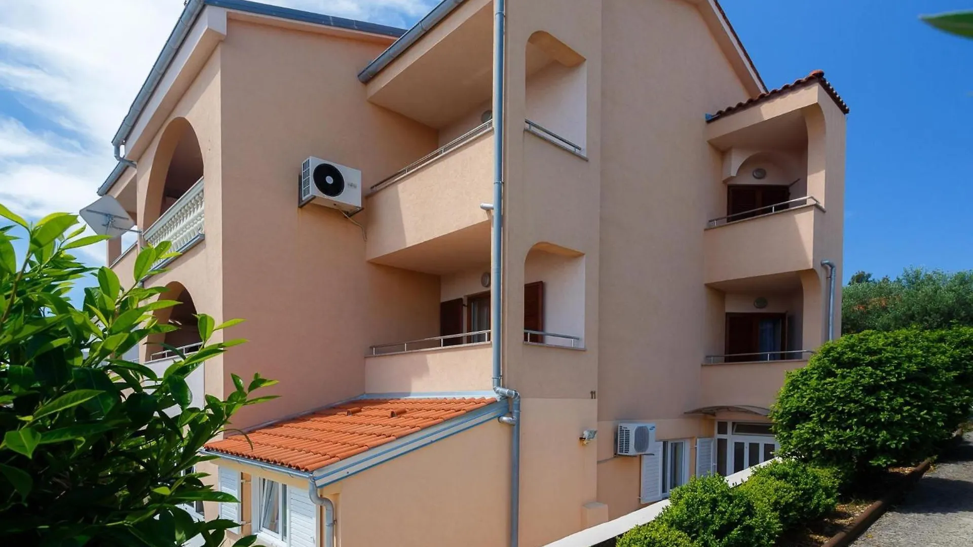 Comfortable Krk Apartment With Sea View And Balcony Krk Town